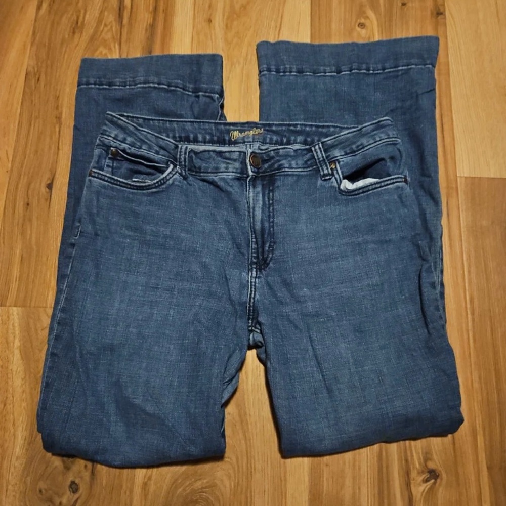 Wrangler Blue Straight Leg Jeans Classic Style